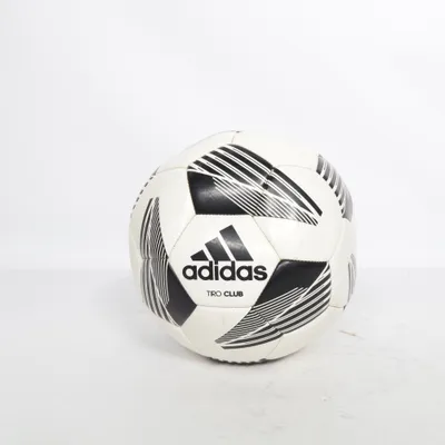 Ballon de football (Tiro Club) de Adidas