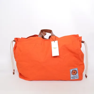 Weekendbag (Orange) från Maison Kitsuné