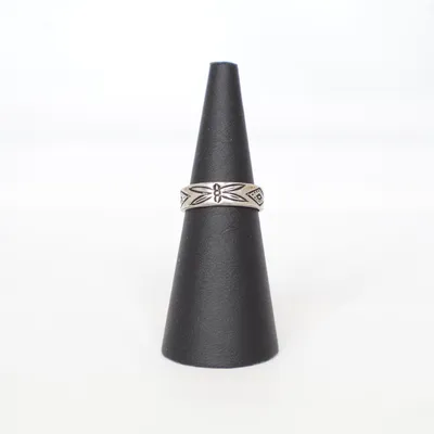 Ring (Silverfärgad) Okänd metall