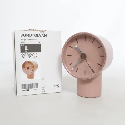 Tafelklok (Bondtolvan) van IKEA