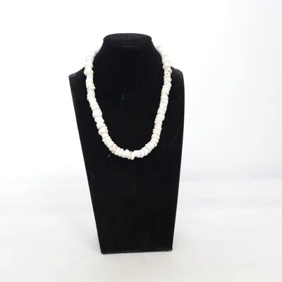 Collier (Blanc) Métal inconnu