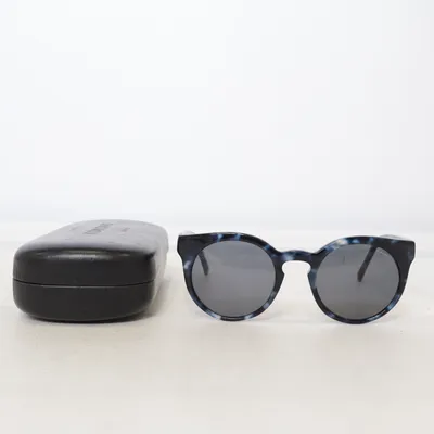 Solglasögon (Blå) från Komono