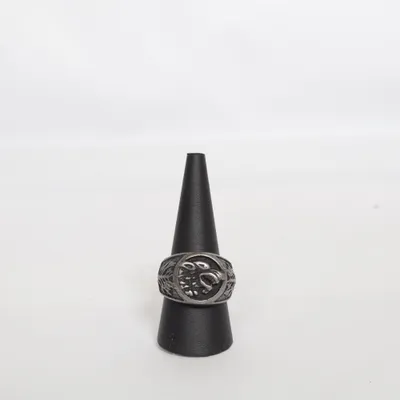 Signet ring (Silver) from Outlaws Unknown metal