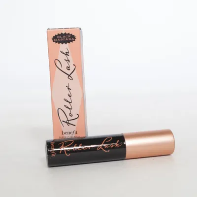 Mascara (Roller Lash) från Benefit