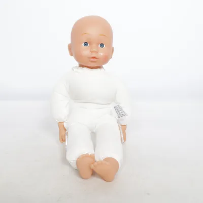Docka (Vit) från Bayer