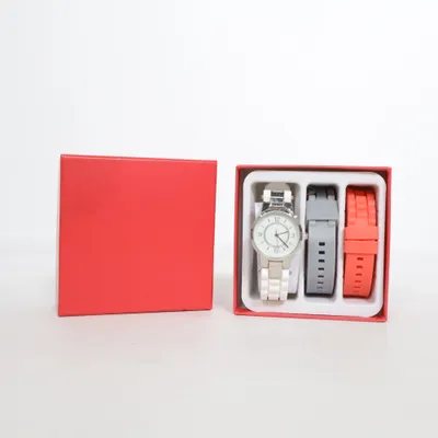 Wristwatch (White, Gray, Red) from LDADPR