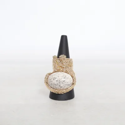 Ring (Gold, White, Multicolored) from Ester Elenora Unknown metal