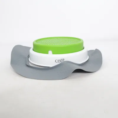 Pet accessory (Green, Gray, White) from Catit