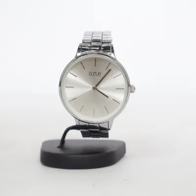 Wristwatch (Silver) from ONE