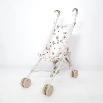 Dockvagn (Beige, Flerfärgad) från Skrållan