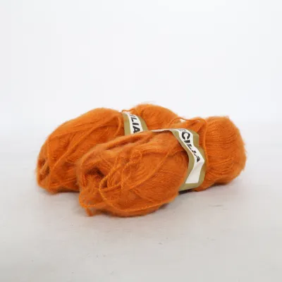 Yarn (Cécilia) from Cecilia Acrylic