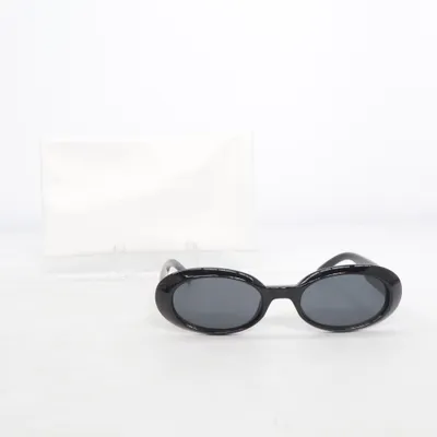 Sunglasses (Black) from Le Specs