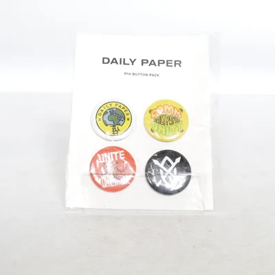 Pin (Pin Button Pack) från Daily Paper Okänd metall