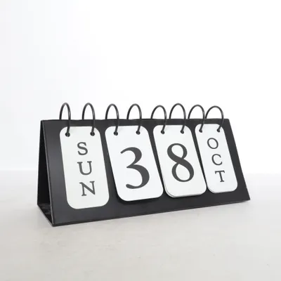Evighedskalender (Sort, Hvid) fra Form Living