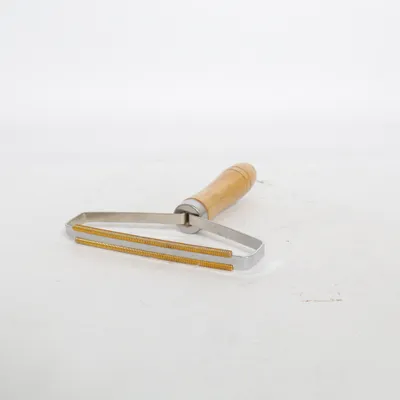 Brosse à vetements (Marron, Argent)