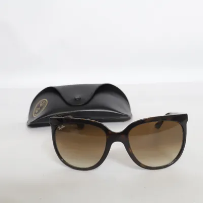 Solglasögon (RB 4126 Cats) från Ray-Ban