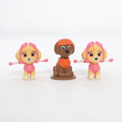 Toy figurine (Brown, Pink, Yellow) from Spin Master