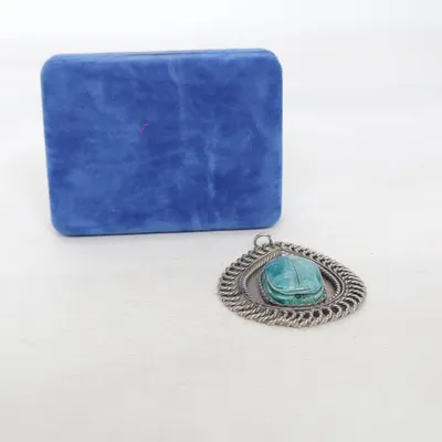 Hänge (Skarabäus in türkis) från Schoeller Okänd metall