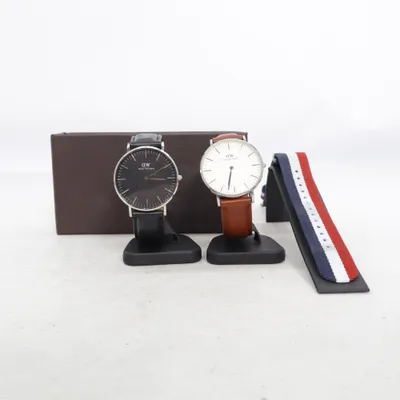 Armbanduhr (Braun, Schwarz, Mehrfarbig) von Daniel Wellington