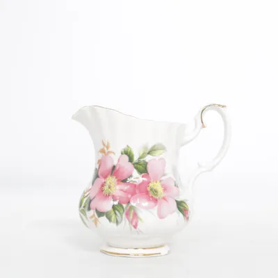 Melkkannetje (Prairie Rose) van Royal Albert