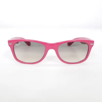 Solglasögon (RB2132) från Ray-Ban