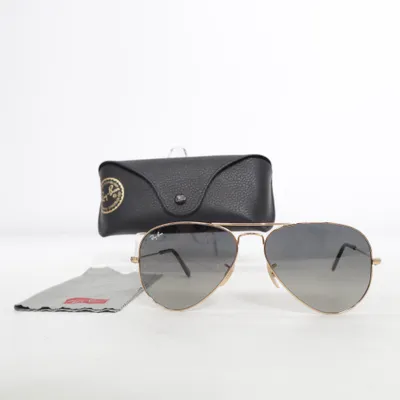 Solglasögon (RB 3025) från Ray-Ban