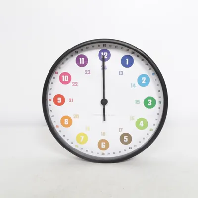 Wall clock (rainbowatch Lernuhr Kinderzimmer Wanduhr) from Echte-Lernuhren Bamboo