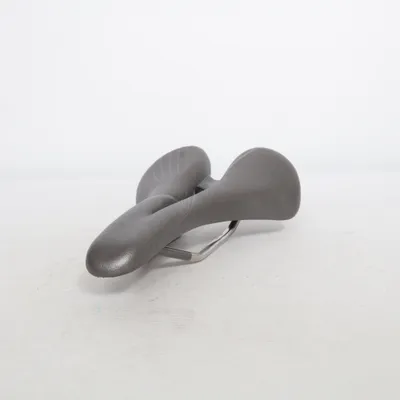 Sports equipment (Gel) from Specialized