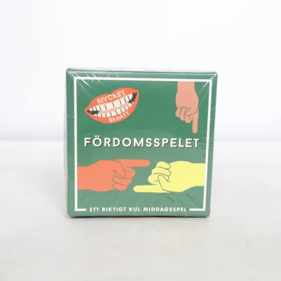 Playing cards from Nicotext