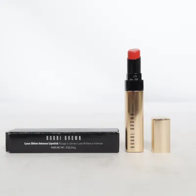 Läppstift (Luxe Shine Intense Lipstick) från Bobbi Brown