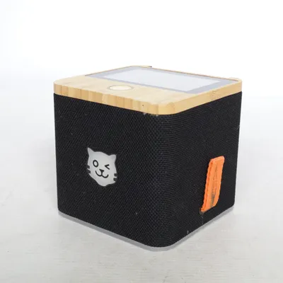 Bluetooth højttaler (Sort, Beige) fra Tiebox