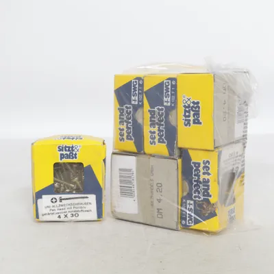 Screw set from Sitzt & Passt