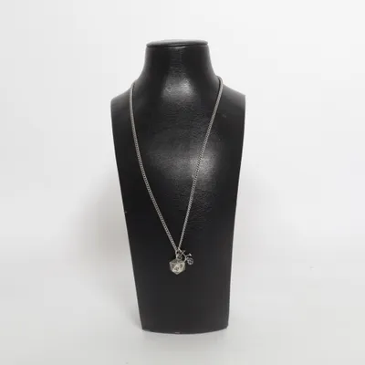 Necklace (Silver) from Netflix Unknown metal