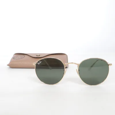 Solglasögon (RB 3447) från Ray-Ban