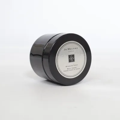 Body butter (Myrrh & Tonka) from Jo Malone