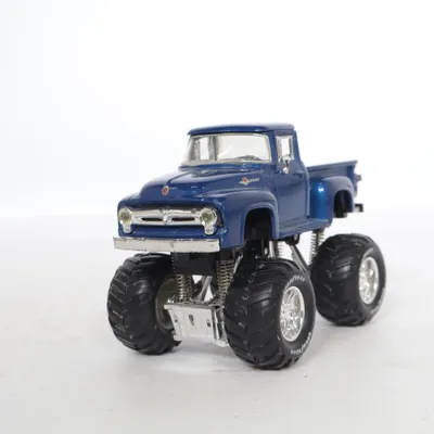 Leksaksbil (1956 Ford F-100 Pickup) från Maisto