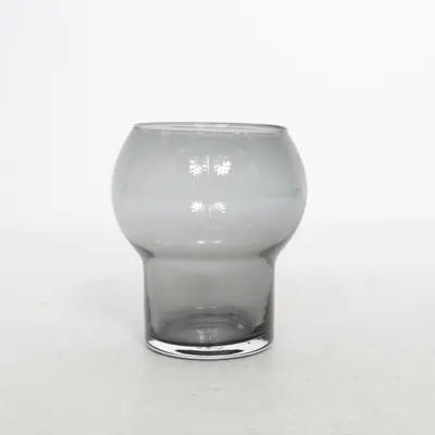 Verre à boire (Gris) de Kosta Boda