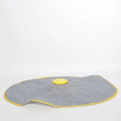 Cat toy (Gray, Yellow) from Kerbl