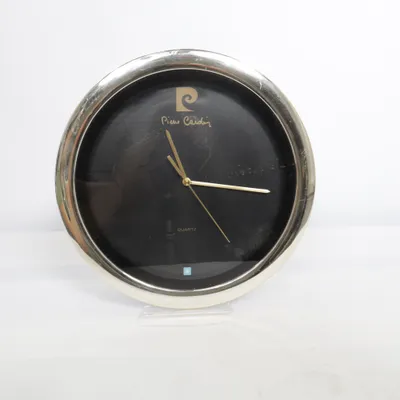 Vægur (Sort, Sølv, Guld) fra Pierre Cardin