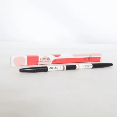 Lip liner (Lustec Lip Contouring Styler) from Und Gretel
