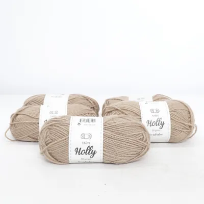 Yarn (Holly) from Holly Acrylic