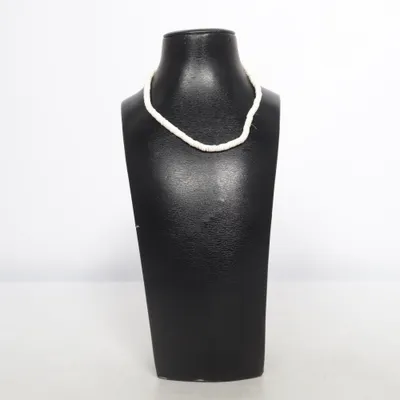 Halsband (Vit) Okänd metall