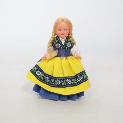 Doll (Blue, Yellow, White) from Globus