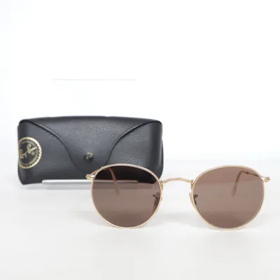 Solglasögon (RB 3447) från Ray-Ban