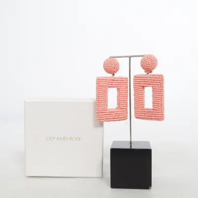 Boucles d'oreilles (Rose) de Lily and Rose Métal inconnu