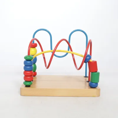 Aktivitetsleksak (Blå, Röd, Gul, Grön) från Spielmaus