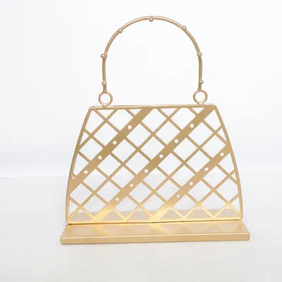 Smyckesställ (Guldfärgad) från Lawrence Grey Home