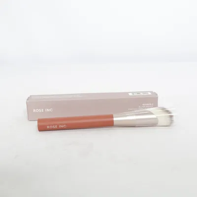 Pinceau de maquillage (Number 2 Blush Brush) de Rose Inc