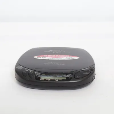 CD player (SL-XP140) from Technics