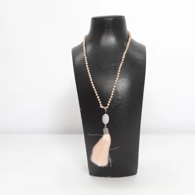 Necklace (Pink) from Gemini Unknown metal